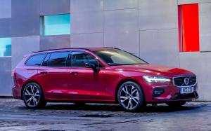 Volvo V60 T5 R-Design (UK) '2018